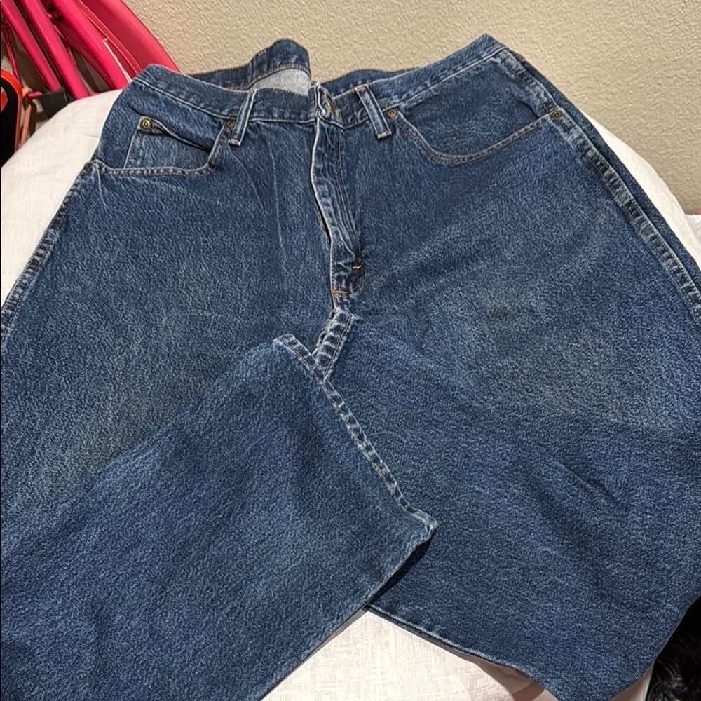 Wrangler Blue Relaxed Fit Jeans with Classic Indigo Finish 29 inch inseam